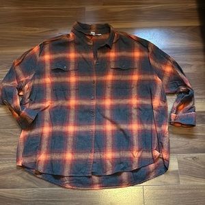 Old Navy boyfriend shirt flannel